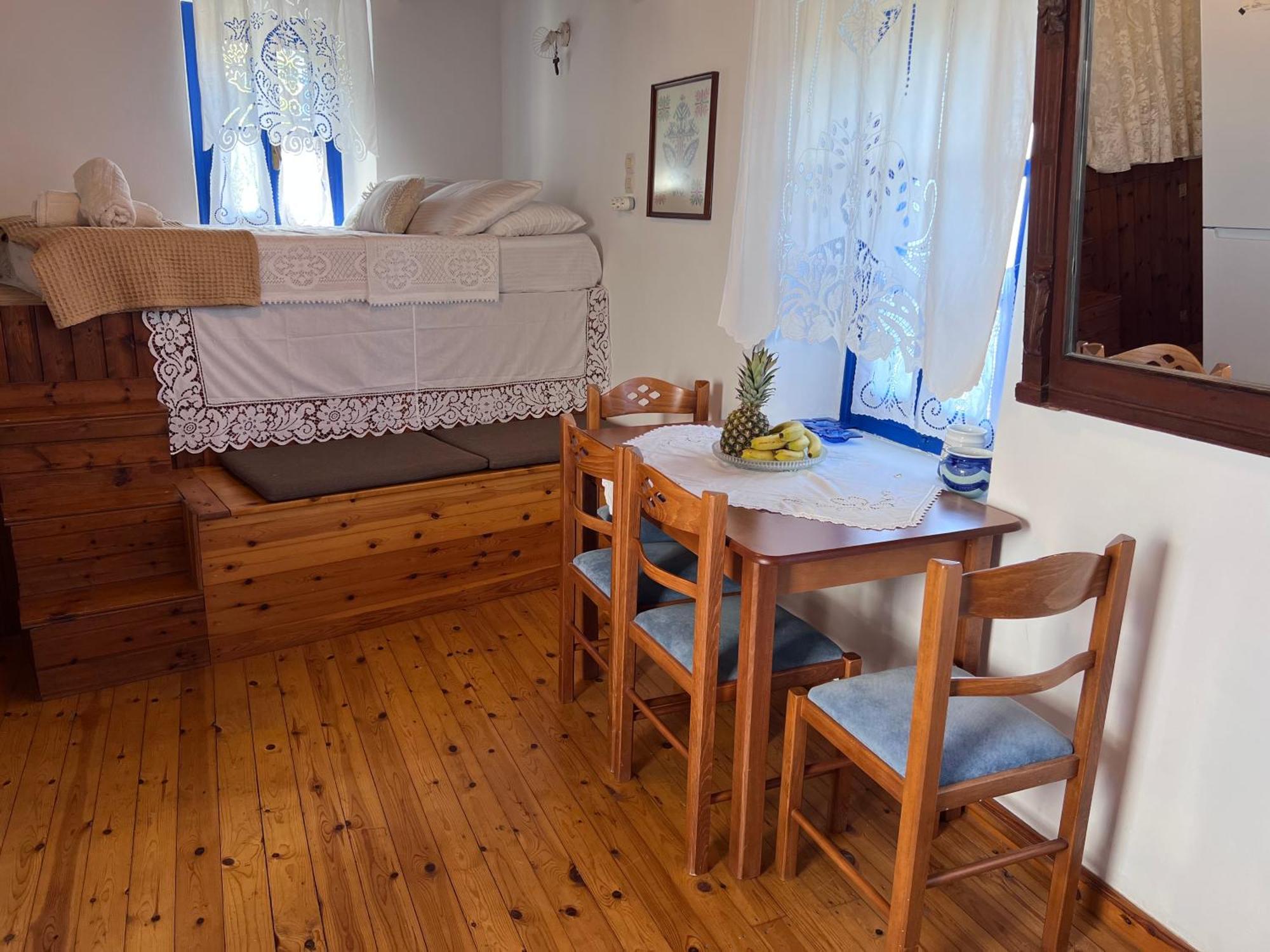 Emporios Traditional Sea View House Emporeiós Zewnętrze zdjęcie